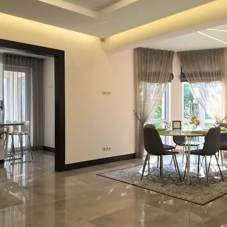 Radvi House Dom wakacyjny