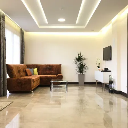 Radvi House