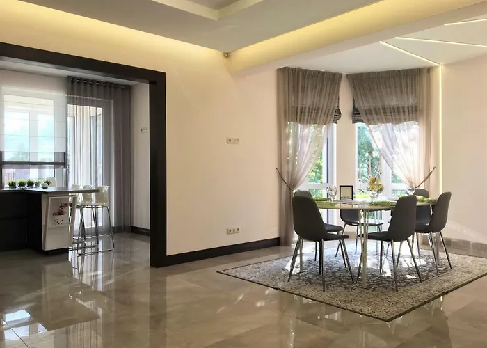 Radvi House Holiday home